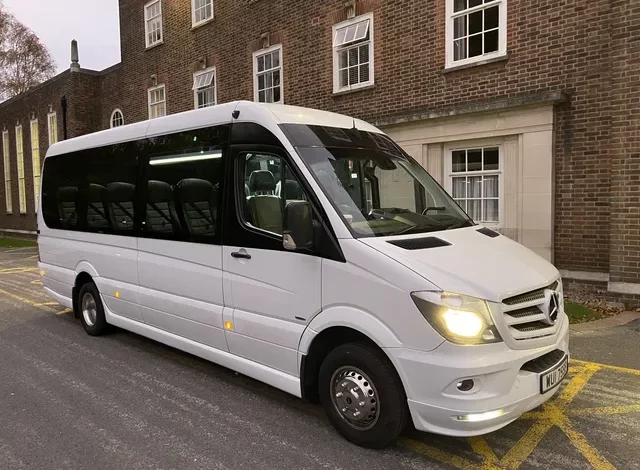 Why Minibus Hire Blackpool Should Be Your Go-To Transportation Solution
